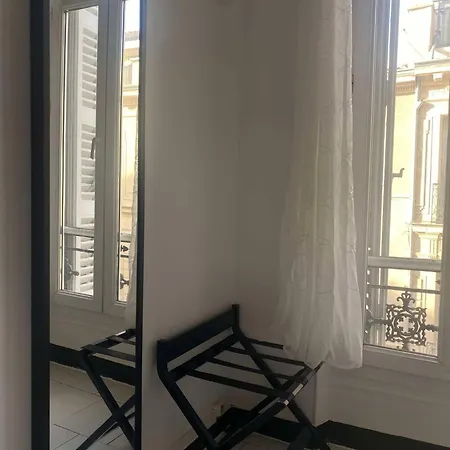 Joli T2 Refait à Neuf, Lumineux Et Accessible *