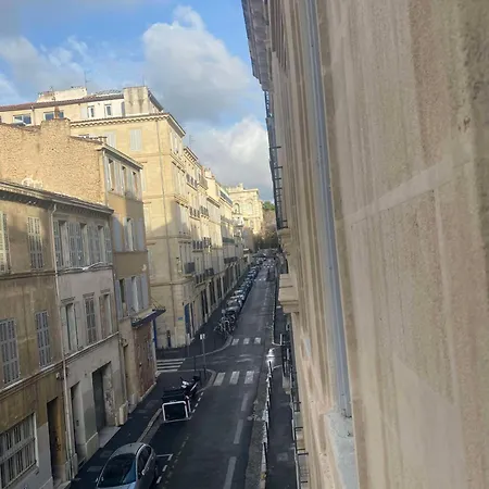 Joli T2 Refait A Neuf, Lumineux Et Accessible * Marseille
