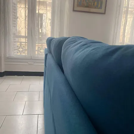 Joli T2 Refait A Neuf, Lumineux Et Accessible * マルセイユ