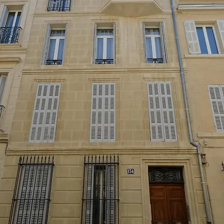 Apartment Joli T2 Refait A Neuf, Lumineux Et Accessible Marseilles